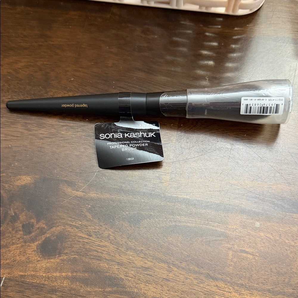Sonia Kashuk Black Tapered Brush No‎ 107